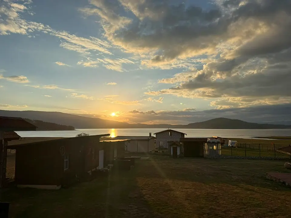 Брегови бунгала — Бунгало на първа линия